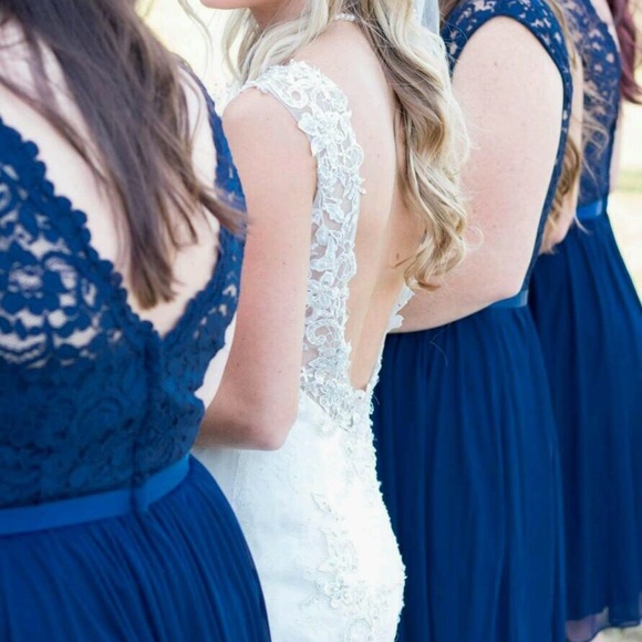 Wedding Dress! - Picture 2 of 6